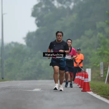 Runner Photo 8974532