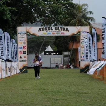 Runner Photo 8974559