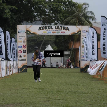 Runner Photo 8974563
