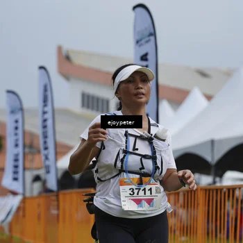 Runner Photo 8974566