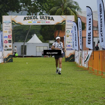 Runner Photo 8974567