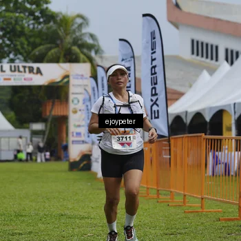 Runner Photo 8974569