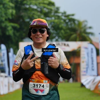 Runner Photo 8974585