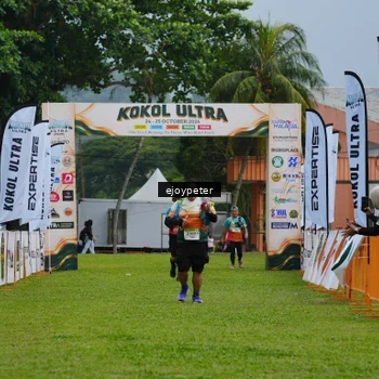 Runner Photo 8974592