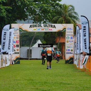 Runner Photo 8974597