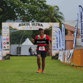 Runner Photo 8974649