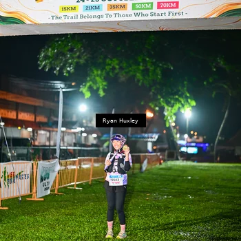 Runner Photo 8974651