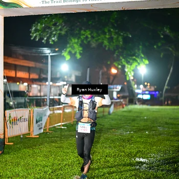 Runner Photo 8974653