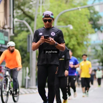 Runner Photo 8974656