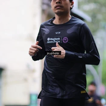 Runner Photo 8974659
