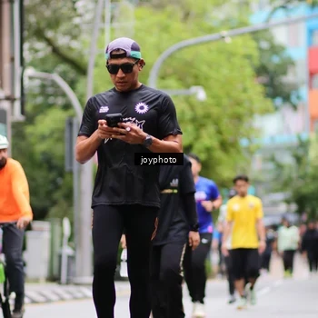 Runner Photo 8974662
