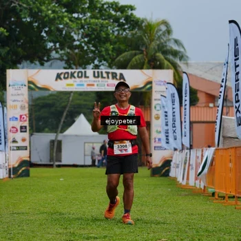 Runner Photo 8974666