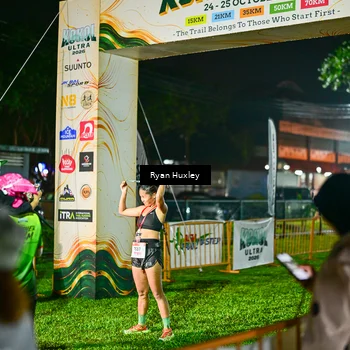 Runner Photo 8974683