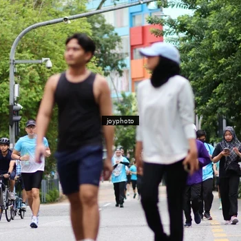 Runner Photo 8974687