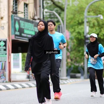 Runner Photo 8974717