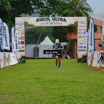 Runner Photo 8974730