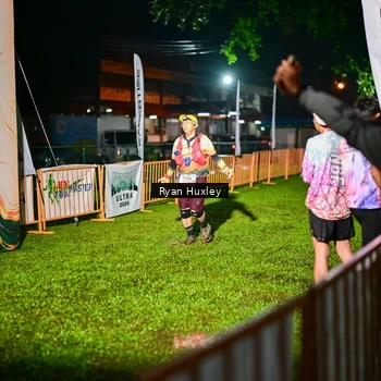 Runner Photo 8974734