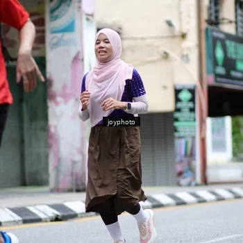 Runner Photo 8974736