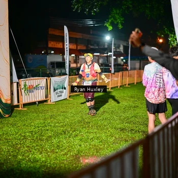 Runner Photo 8974737