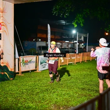 Runner Photo 8974739