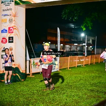 Runner Photo 8974746