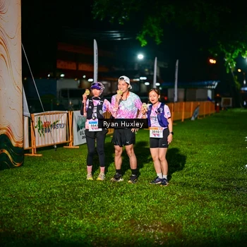 Runner Photo 8974756