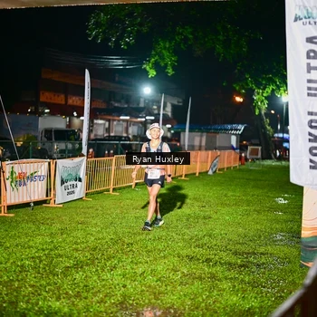 Runner Photo 8974769