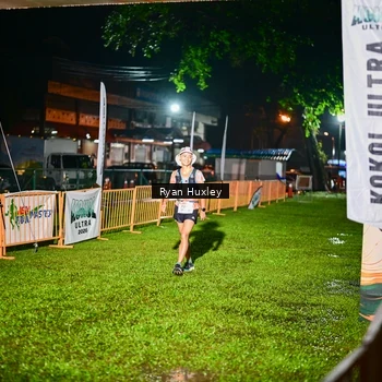 Runner Photo 8974770