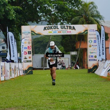 Runner Photo 8974771