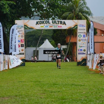 Runner Photo 8974774