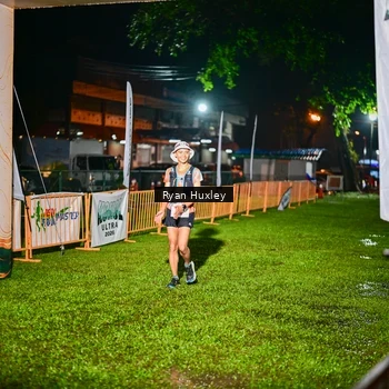 Runner Photo 8974775