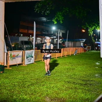 Runner Photo 8974789