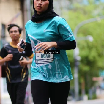 Runner Photo 8974791