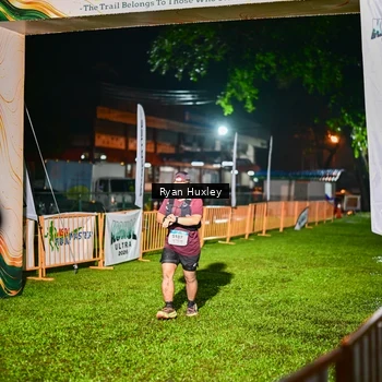Runner Photo 8974813