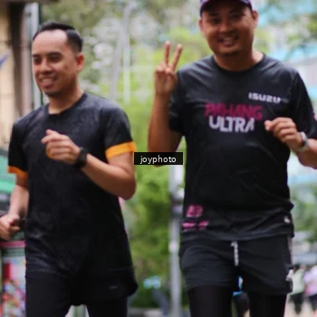 Runner Photo 8974815