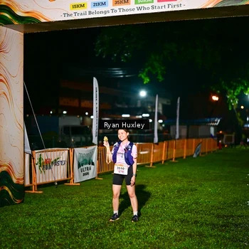 Runner Photo 8974836