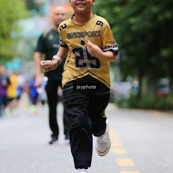 Runner Photo 8974848