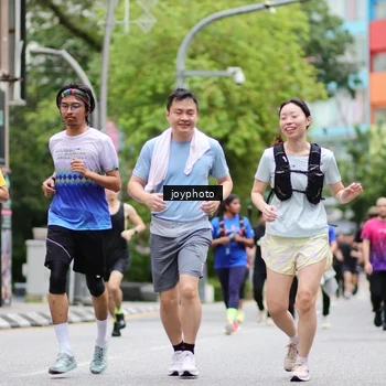 Runner Photo 8974849