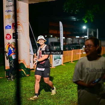 Runner Photo 8974859