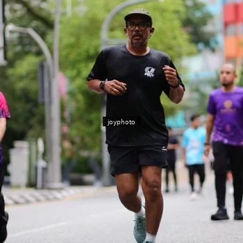 Runner Photo 8974864
