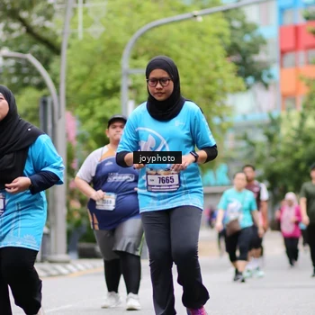 Runner Photo 8974885