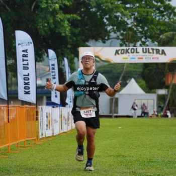 Runner Photo 8974896