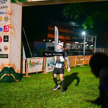 Runner Photo 8974903