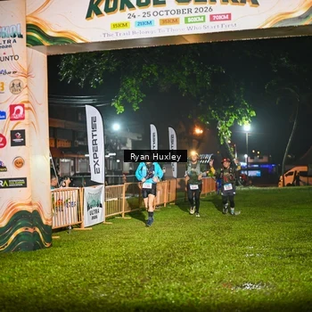 Runner Photo 8974938