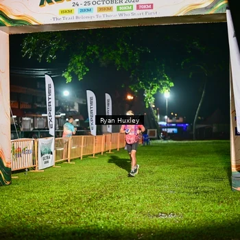 Runner Photo 8974941