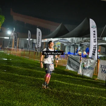 Runner Photo 8975051
