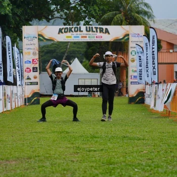 Runner Photo 8975083