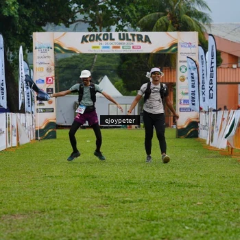 Runner Photo 8975084