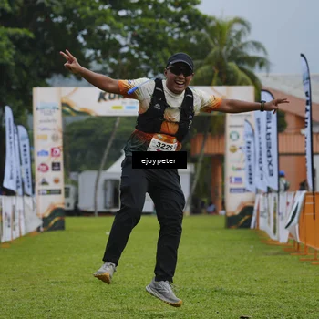 Runner Photo 8975148