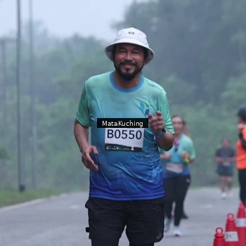 Runner Photo 8975202